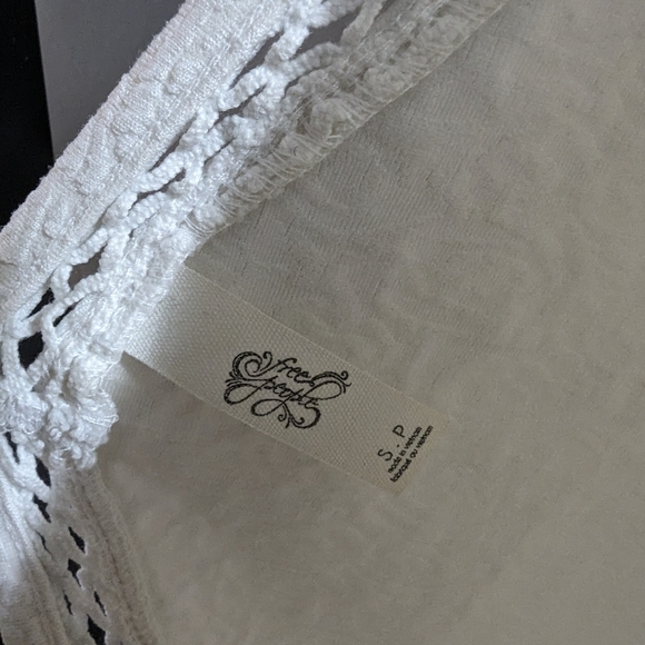 Free people top Size Small - Picture 2 of 3